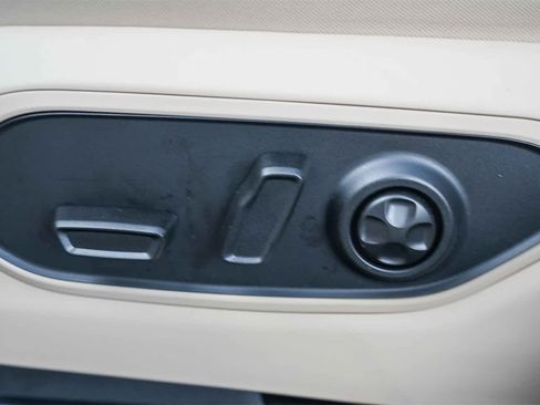 New 2025 Jeep Grand Cherokee L Limited image 22