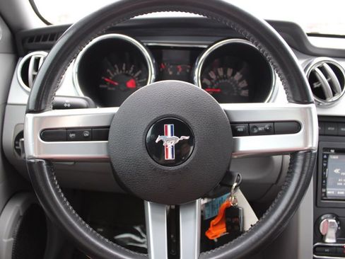 Used 2007 Ford Mustang GT Premium image 22