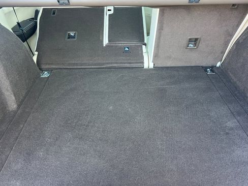 Used 2017 Porsche Cayenne S image 34