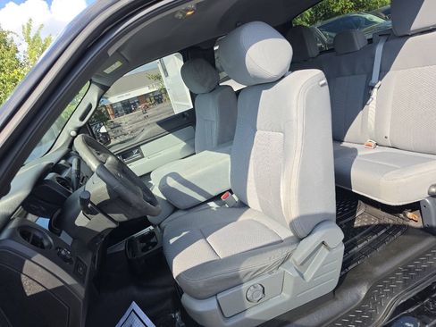 Used 2013 Ford F150 STX w/ Mid Equipment Group AWD/4WD image 10
