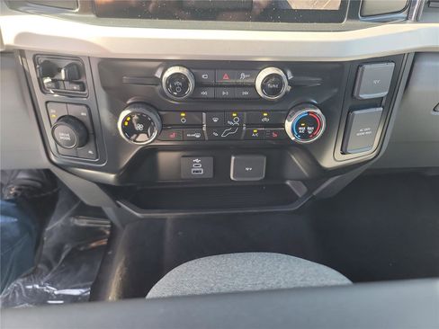 New 2026 Ford F250 XLT w/ XLT Premium Package image 20