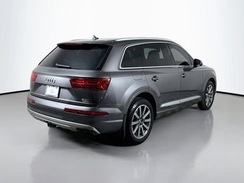 Used 2018 Audi Q7 3.0T Premium Plus w/ Premium Plus Package AWD/4WD image 5