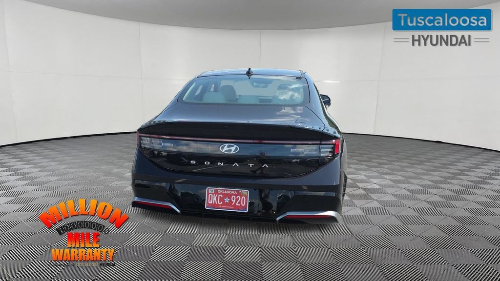 Used 2025 Hyundai Sonata SEL FWD image 7
