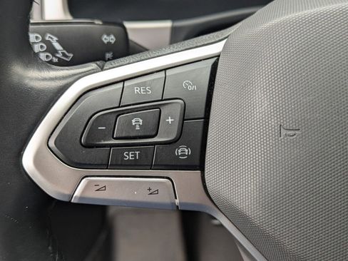 Used 2021 Volkswagen Atlas SEL Premium image 15