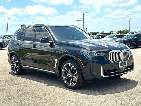 Certified 2025 BMW X5 xDrive50e w/ Premium Package AWD/4WD image 10