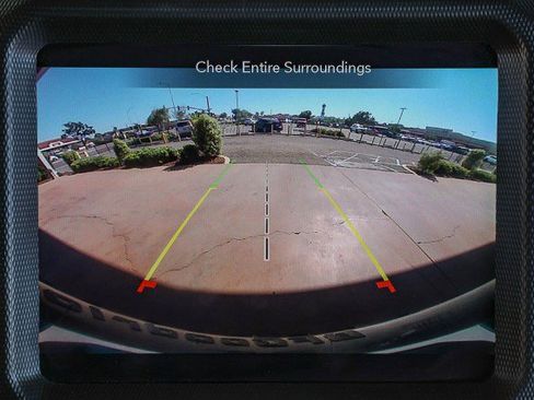 Used 2023 Jeep Wrangler Unlimited Rubicon 4xe image 17