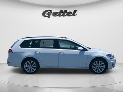 Used 2019 Volkswagen Golf SE