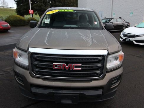 Used 2016 GMC Canyon Base w/ Convenience Package image 9