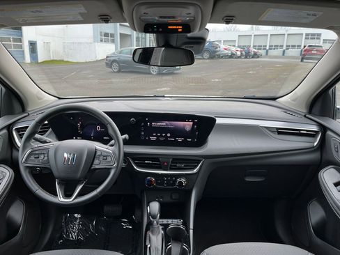 Used 2025 Buick Encore GX Preferred image 31