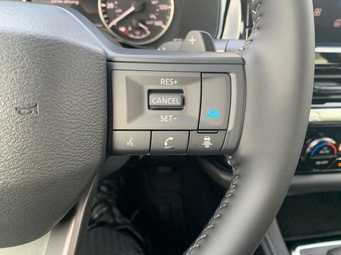 New 2026 Nissan Pathfinder SV image 11