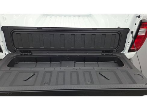 New 2026 GMC Canyon Elevation w/ Convenience Package image 18