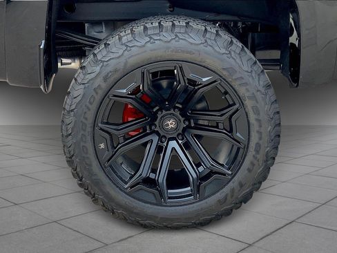 New 2025 GMC Sierra 1500 AT4 w/ AT4 Premium Package image 12