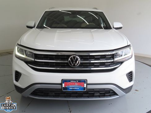 Used 2023 Volkswagen Atlas Cross Sport SE FWD image 9