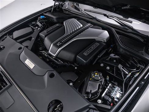 Used 2025 Rolls-Royce Ghost image 13