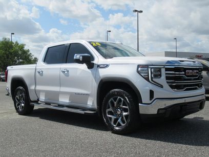 Used 2024 GMC Sierra 1500 SLT w/ SLT Premium Plus Package