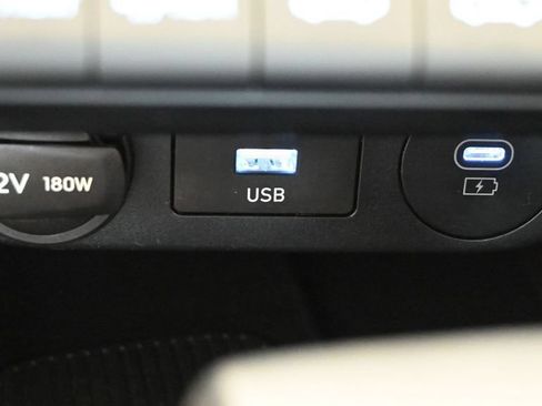 Certified 2025 Hyundai Elantra Sport FWD image 34