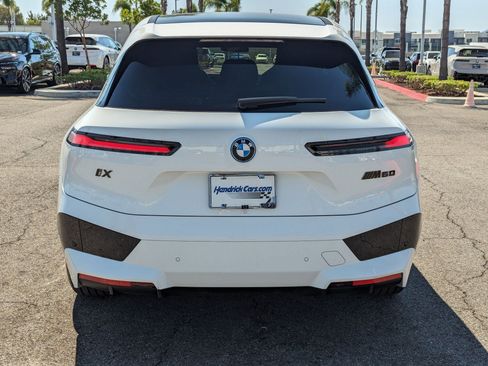 Used 2024 BMW iX M60 image 9