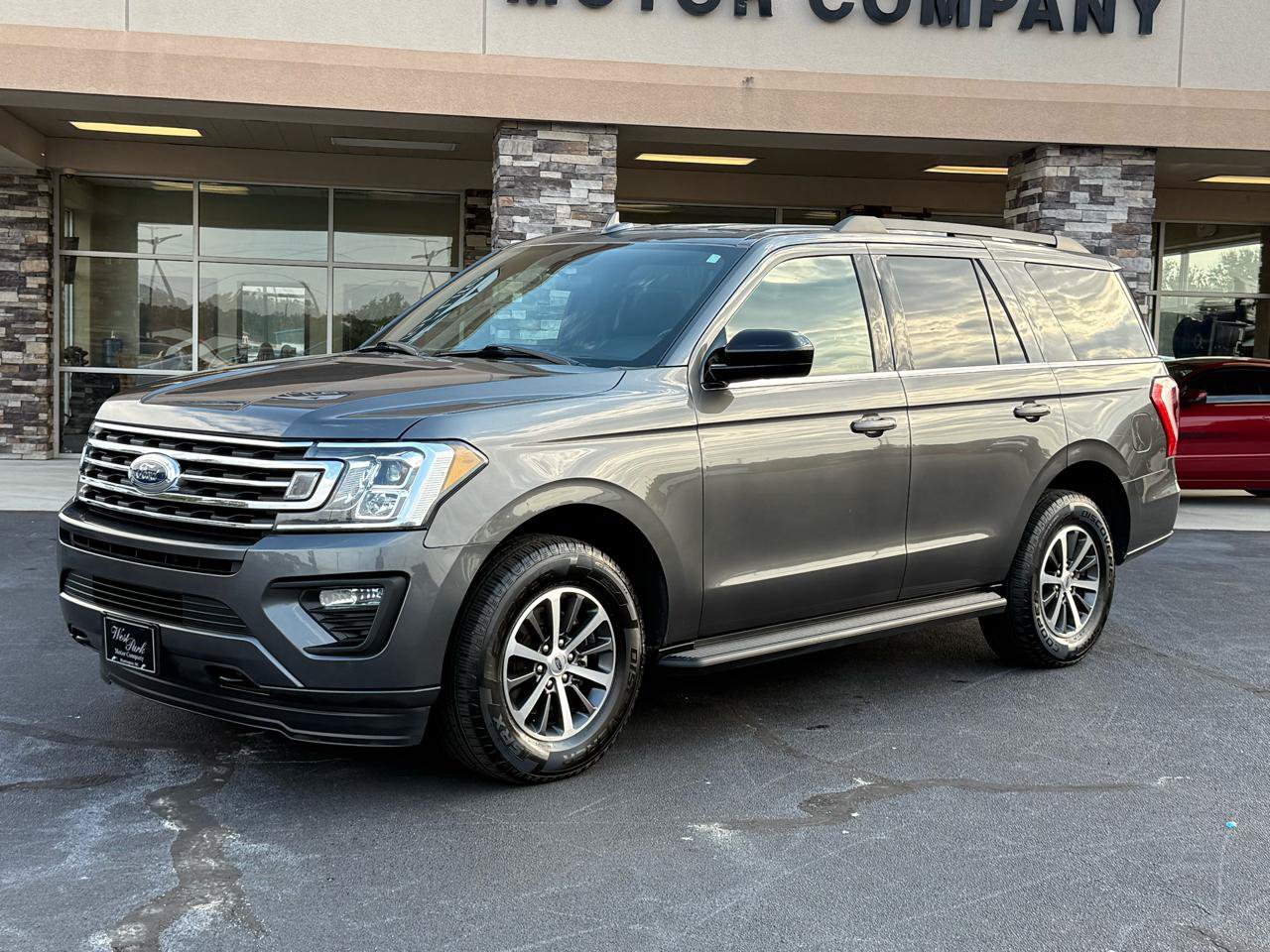 Used 2020 Ford Expedition XL AWD/4WD image 1