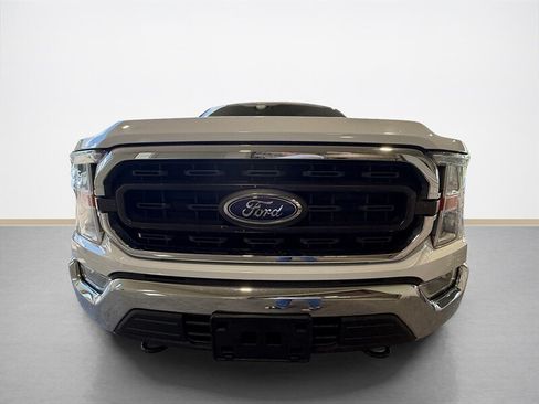 Used 2022 Ford F150 XLT w/ Equipment Group 301A Mid AWD/4WD image 9