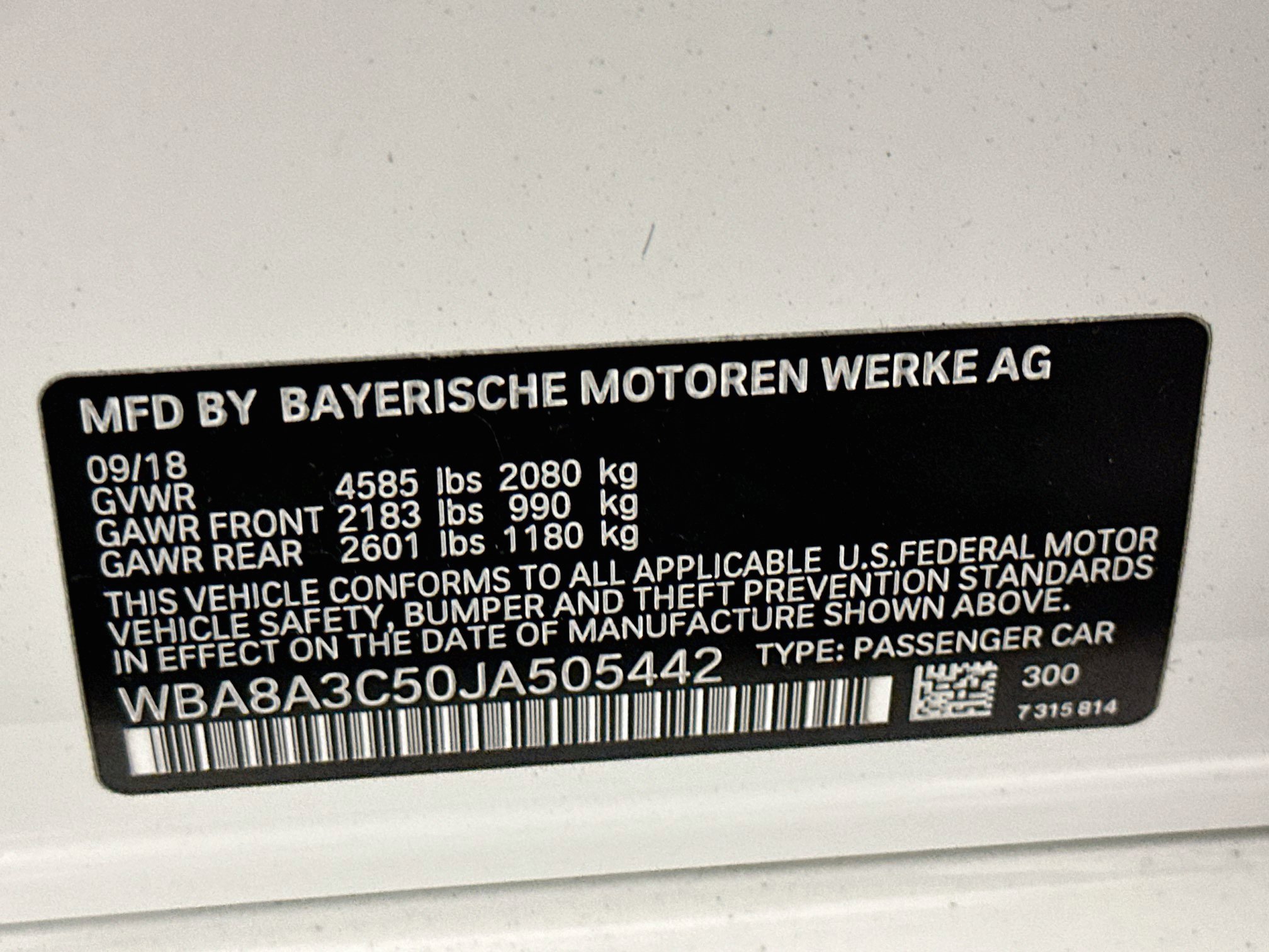 Used 2018 BMW 320i xDrive Sedan w/ Premium Package AWD/4WD image 12