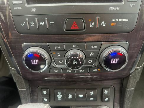 Used 2017 Buick Enclave Premium w/ Experience Buick Package AWD/4WD image 15