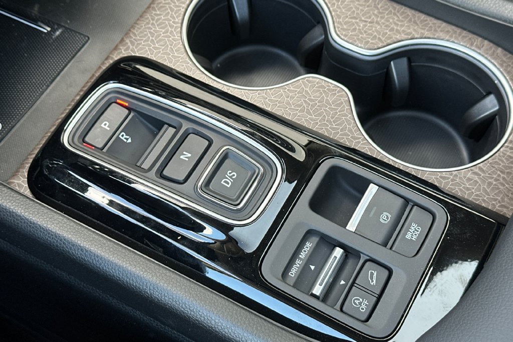 New 2026 Honda Pilot Elite image 25
