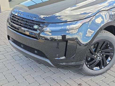 Certified 2026 Land Rover Range Rover Evoque S AWD/4WD image 11