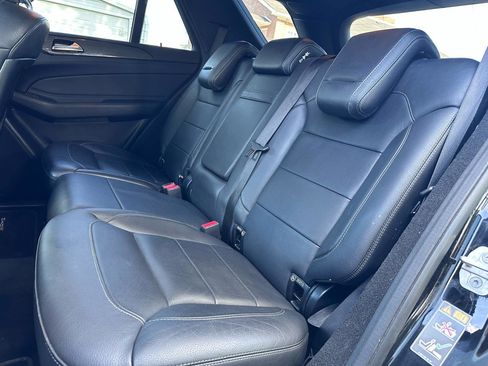 Used 2017 Mercedes-Benz GLE 43 AMG 4MATIC image 32