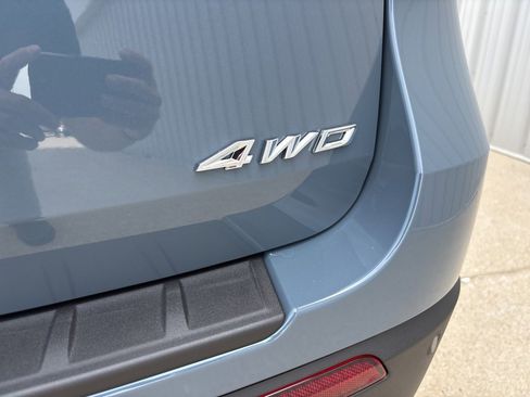 New 2025 Ford Explorer Active w/ Active Comfort Package image 10