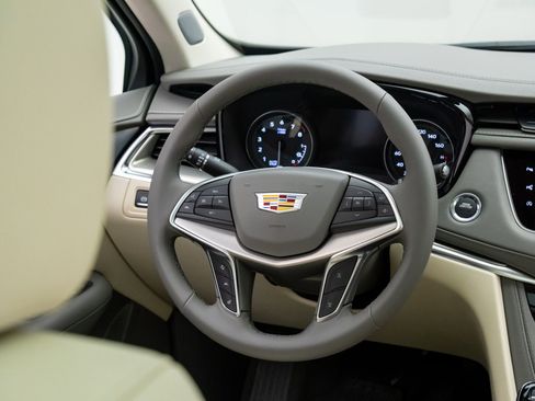 New 2026 Cadillac XT5 Premium Luxury w/ Driver Assist Package image 11