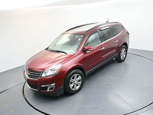 Used 2016 Chevrolet Traverse LT image 21