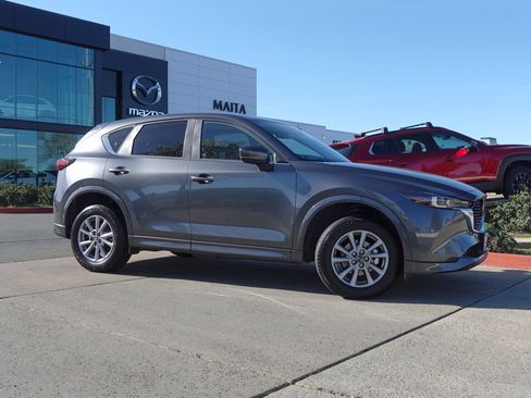 Used 2025 MAZDA CX-5 AWD 2.5 S w/ Preferred Package image 4