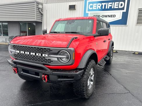 Used 2024 Ford Bronco Badlands AWD/4WD image 2