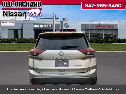 Used 2025 Nissan Rogue SL w/ SL Premium Package AWD/4WD image 7