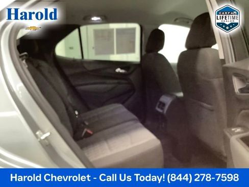 Used 2023 Chevrolet Equinox LT w/ LPO, Floor Liner Package image 9