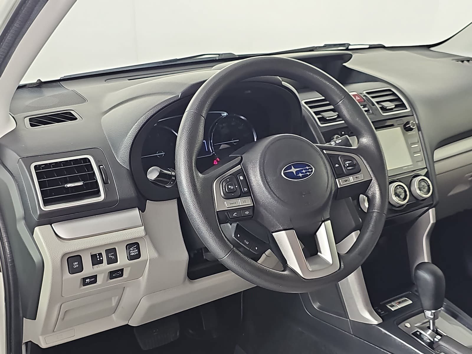 Used 2017 Subaru Forester 2.5i Premium AWD/4WD image 16