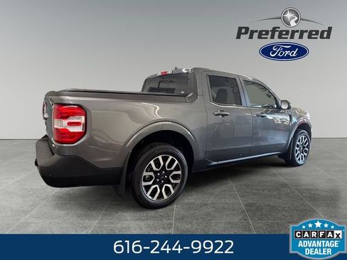 Used 2022 Ford Maverick Lariat w/ Lariat Luxury Package image 17