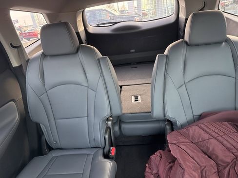 Used 2020 Buick Enclave Premium image 28