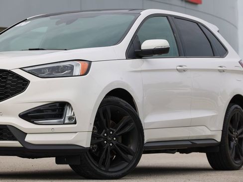 Used 2020 Ford Edge ST w/ Equipment Group 401A AWD/4WD image 33