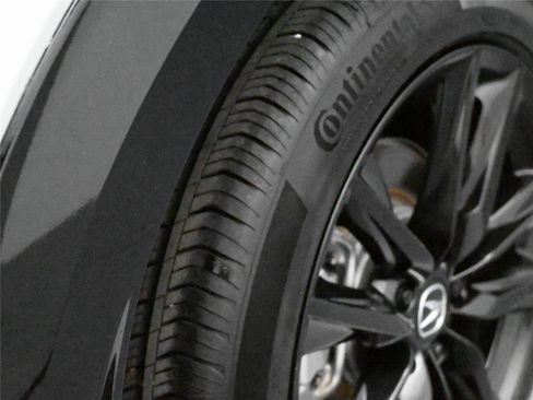 Certified 2025 Acura ADX A-Spec image 16