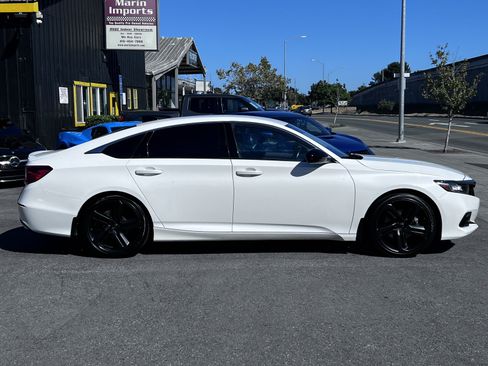 Used 2022 Honda Accord Sport Special Edition image 5