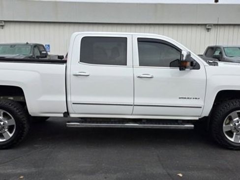 Used 2016 Chevrolet Silverado 2500 LTZ w/ Duramax Plus Package image 6