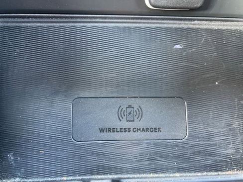Certified 2025 Jeep Grand Cherokee Altitude AWD/4WD image 30