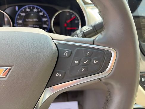 Used 2024 Chevrolet Malibu LT FWD image 12