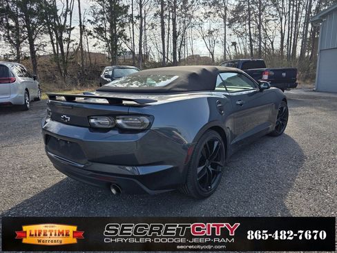 Used 2023 Chevrolet Camaro LT w/ RS Package image 5