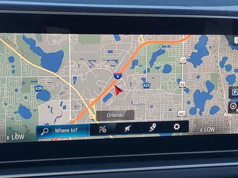 Used 2023 Mercedes-Benz GLS 450 4MATIC image 18