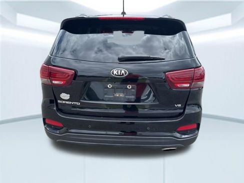 Used 2020 Kia Sorento S FWD image 8