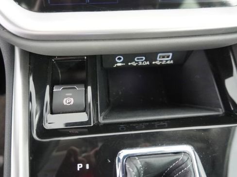 Certified 2025 Subaru Outback Onyx Edition AWD/4WD image 29