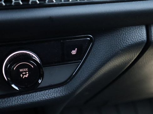 Certified 2025 Honda HR-V Sport image 22