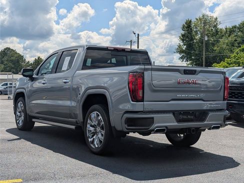Used 2024 GMC Sierra 1500 Denali w/ Denali Reserve Package AWD/4WD image 8